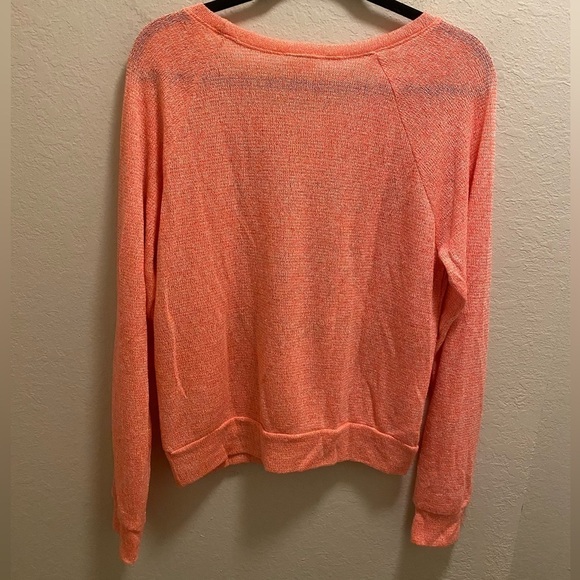 Stranded Pink Metallic “Love Will Find A Way” Long Sleeve Top Size Large NWOT - Picture 6 of 8